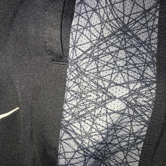 Nike dri fit leggings, size 12 - Picture 5 of 9